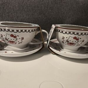 HK Christmas Tea Cup & Saucer (Set of 2)